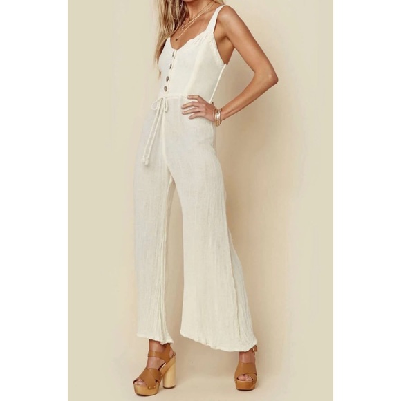 Giant Daisy Jumpsuit by Jen’s Pirate Booty - Picture 4 of 15